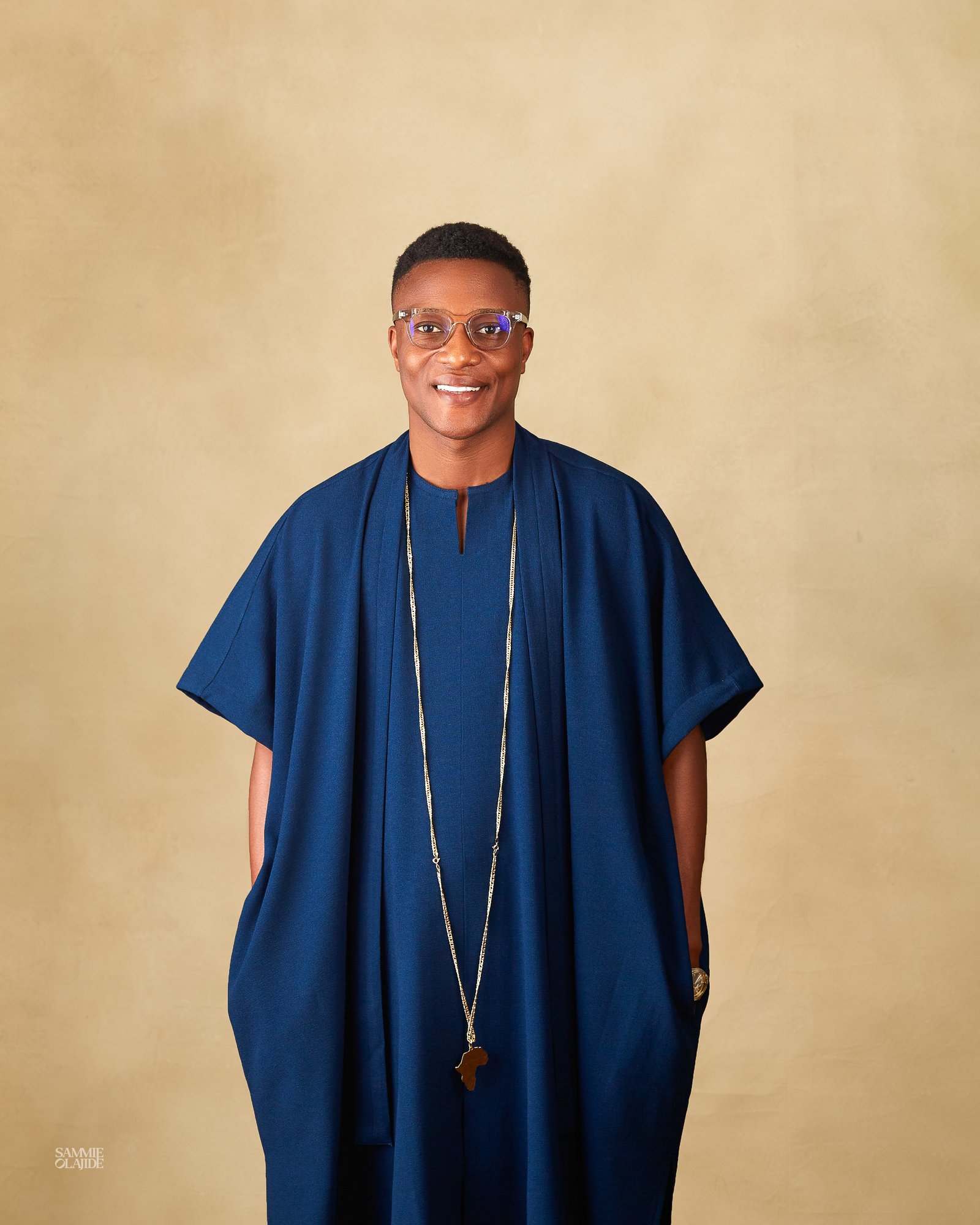 EASY WEAR 101 - Image 1